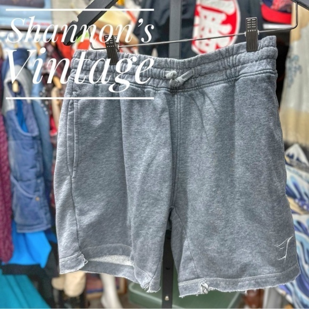 Gymshark sz small raw hem activewear sweat shorts A27